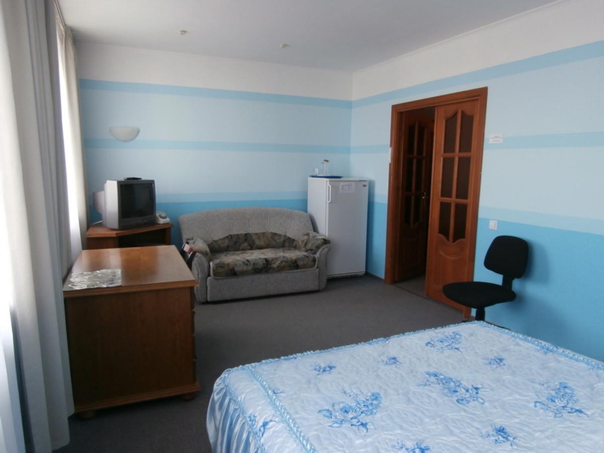Hotel Muhavets Pruzhany Zewnętrze zdjęcie