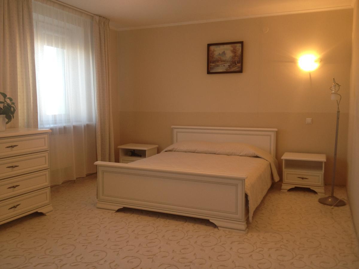 Hotel Muhavets Pruzhany Zewnętrze zdjęcie