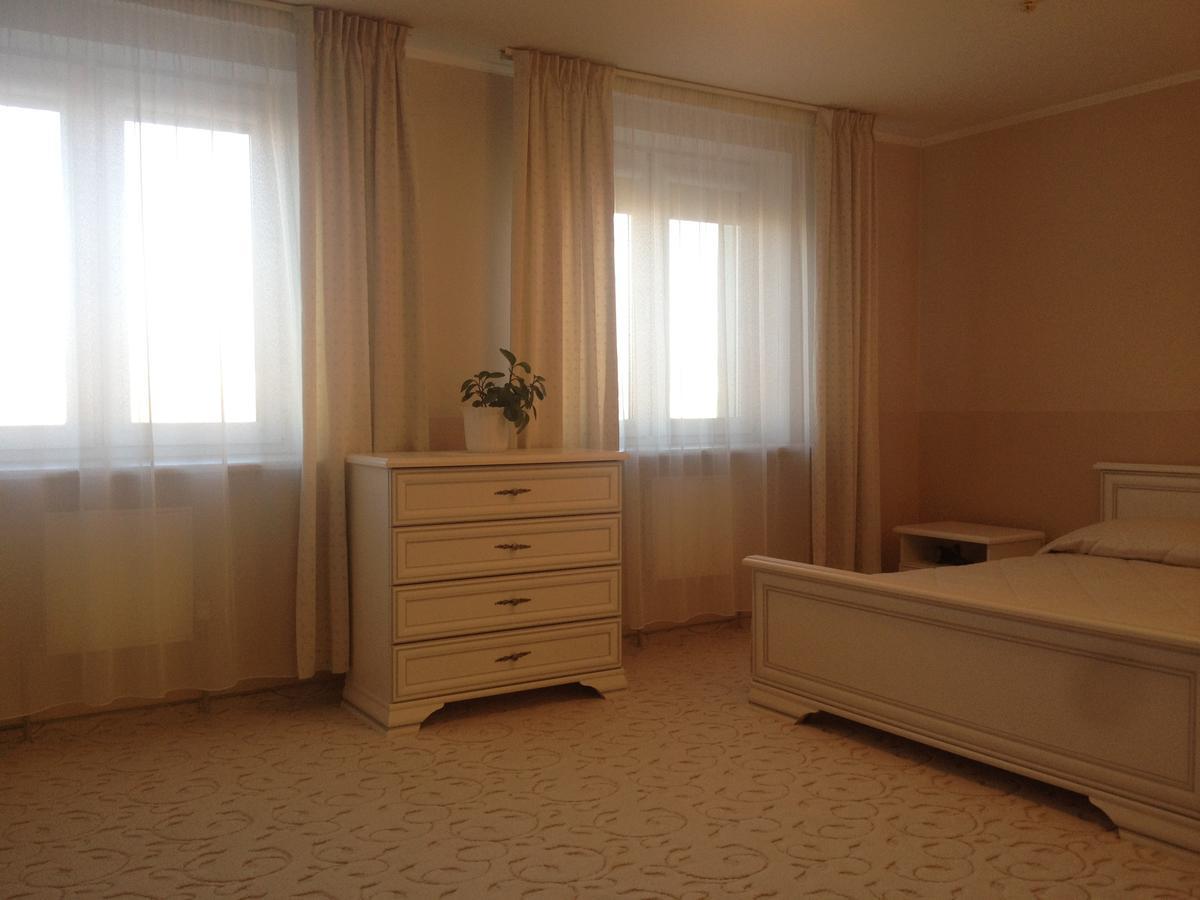 Hotel Muhavets Pruzhany Zewnętrze zdjęcie